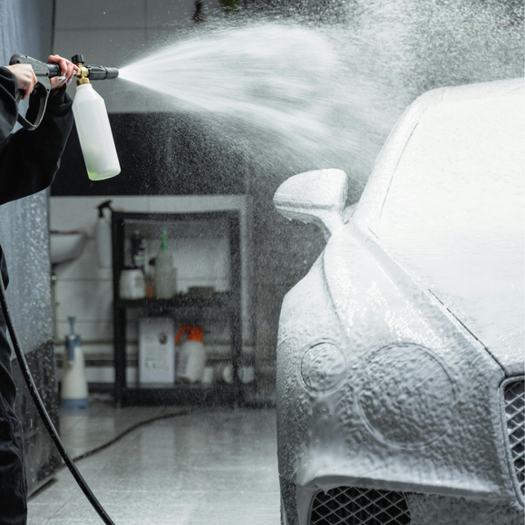 How To Use A Snow Foam Cannon (Beginner Guide UK)